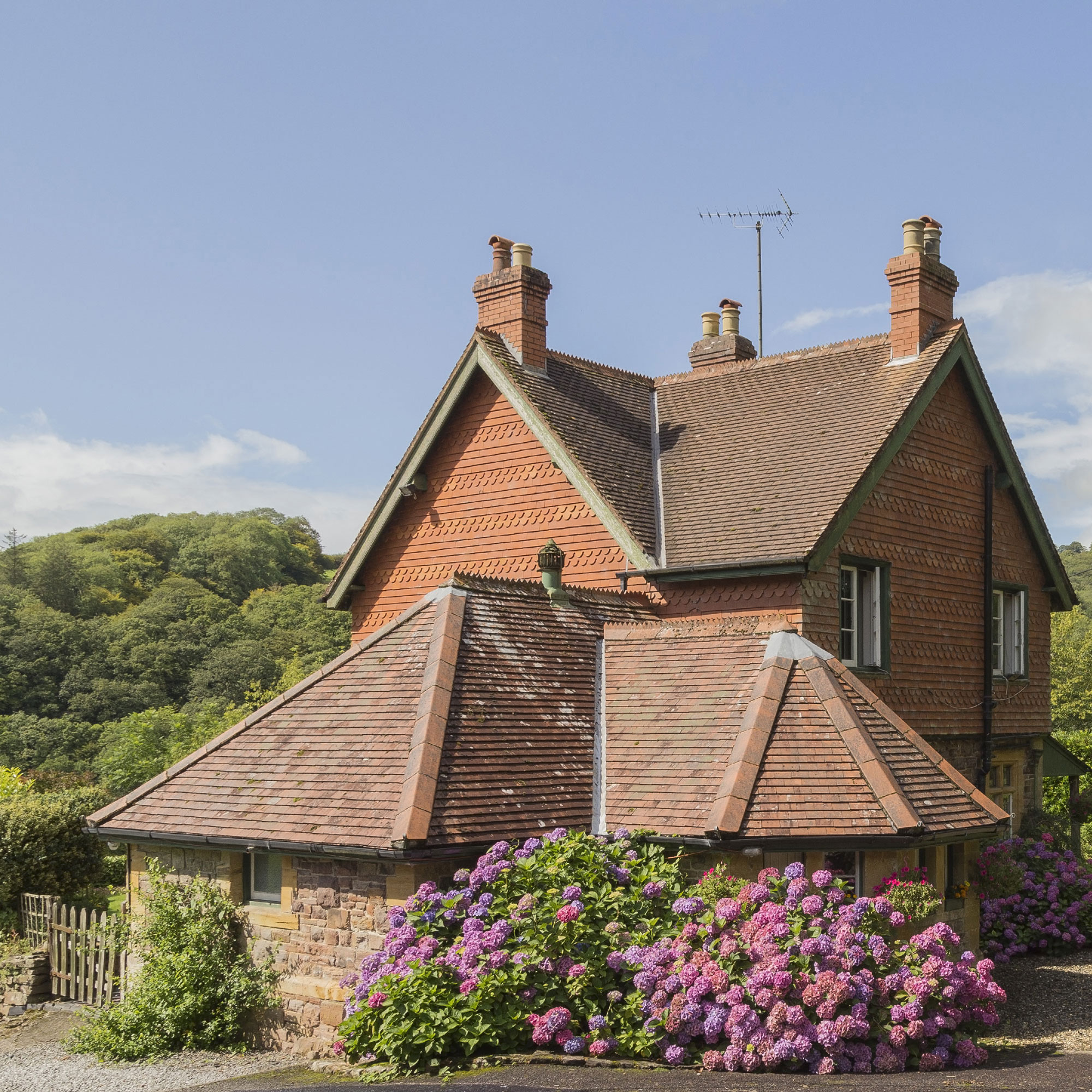 Image of country home